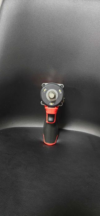 Cheie compactă de impact Milwaukee M12 FCIWF12G3 Stubby