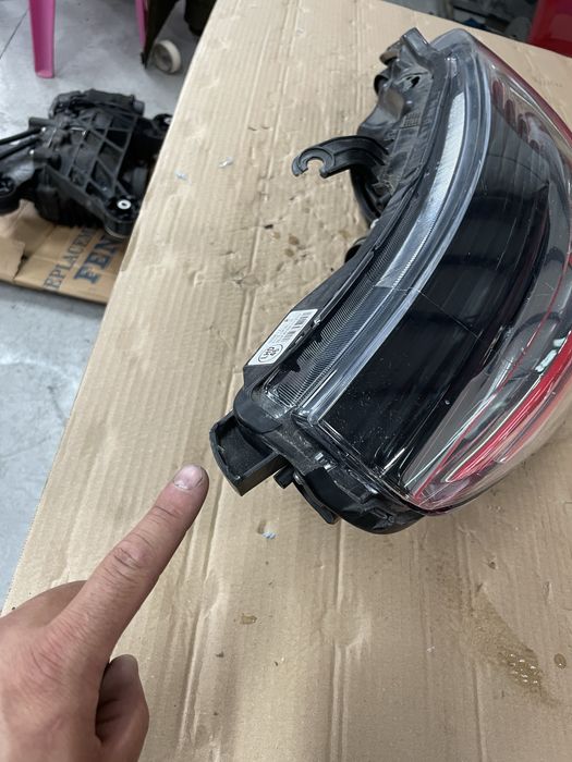 десен фар за toyota verso