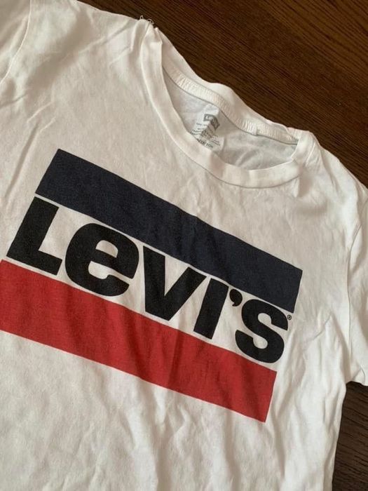 Tricou Levi’s XS