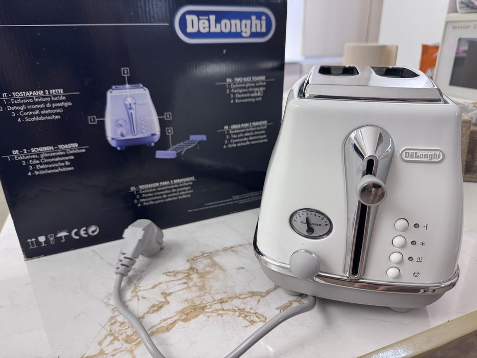 Продаётся тостер De’Longhi