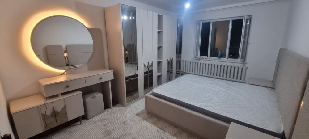 Мебель спальный гарнитур