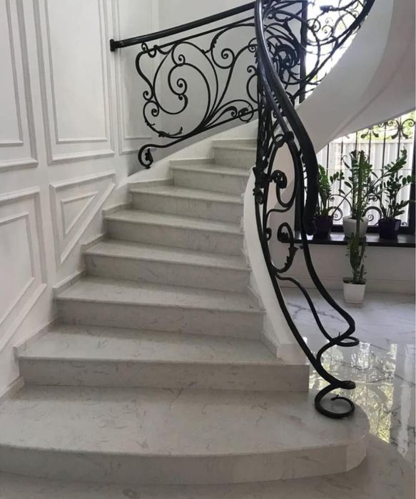 Лестница бетоная