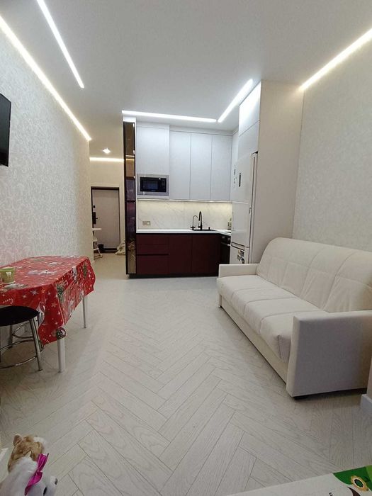 евро 2х комн с дизайнерским ремонтом