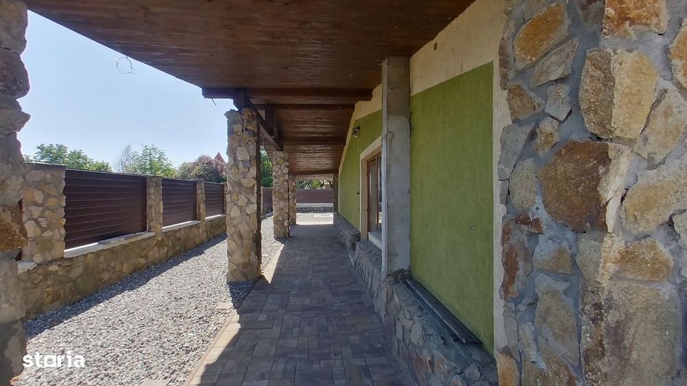 Casa insiruita pe un singur nivel cu 4 camere in Cartierul Verde