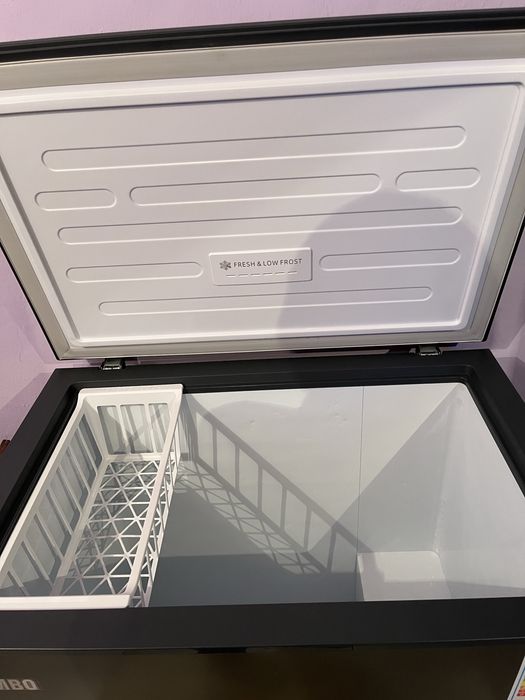 Продам морозильную камеру