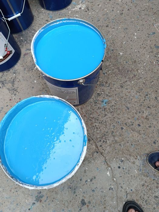 Продам краски для бассейна