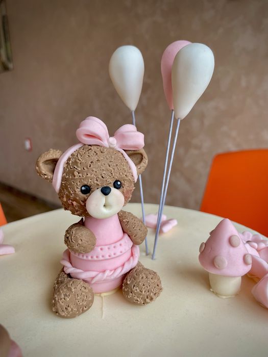 Фигурки от захарно тесто/фондан