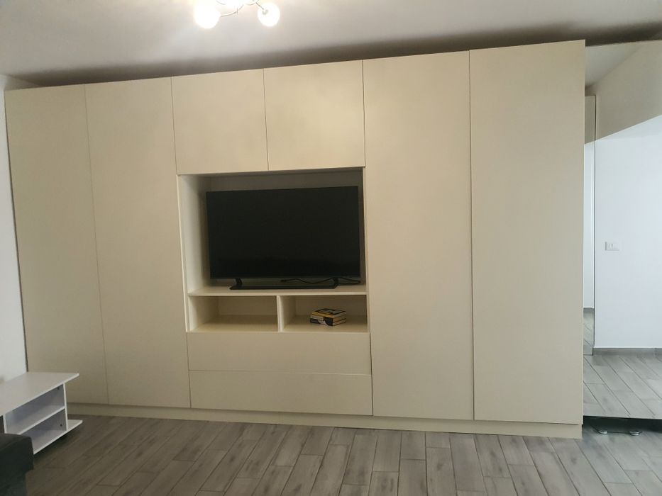 Proprietar,vând apartament!