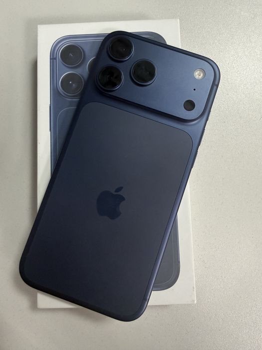 Apple Iphone 17 pro max 256 gb (Лисаковск лот:1-2-3-2-8-7-9)