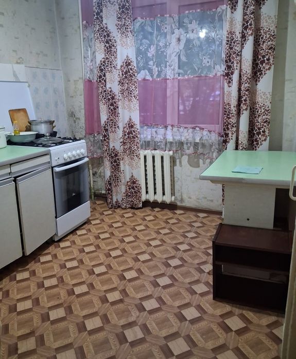 Продам 2к  р-н 8 школы 1/5