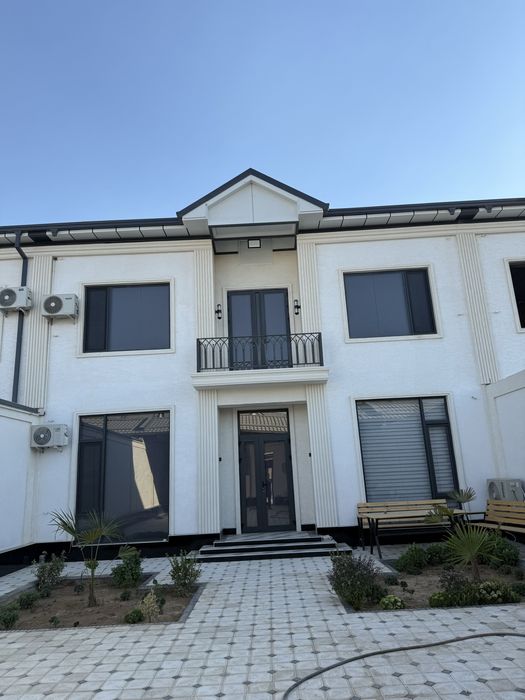 Qarshi shahridan zamonaviy kottedjlar