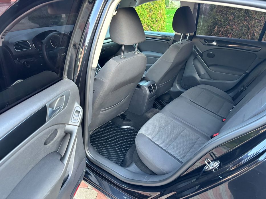 VOLKSWAGEN Golf 2012 — imagine 5
