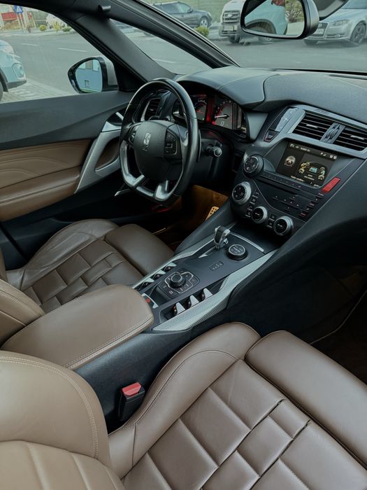 Citroen DS5/Hybrid