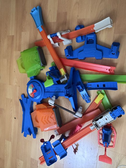 Set Hot Wheels Action Balance Breakout (incomplet)