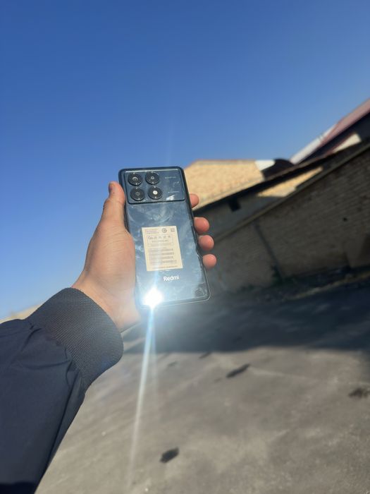 Redmi k 70e srochnaga sotiladi bez karobka