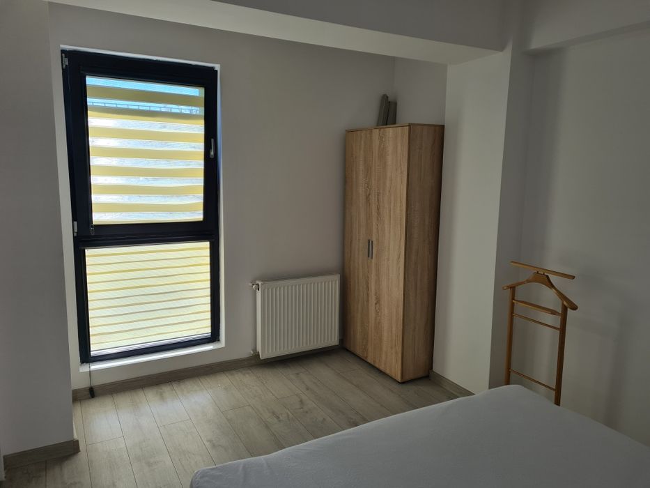 Închiriez apt. 2 camere-Zona Lipovei TM.