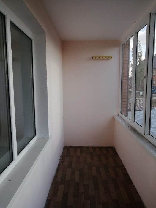 Продам коттедж в центре города.