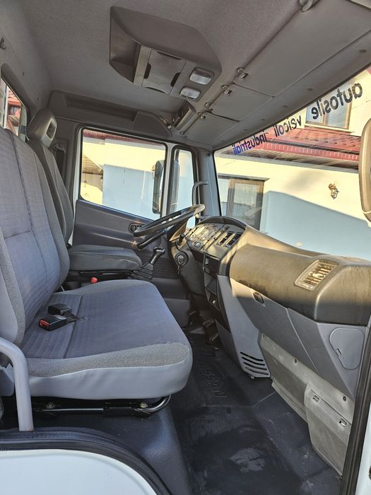 Nissan Atleon 35.13,an 2005!