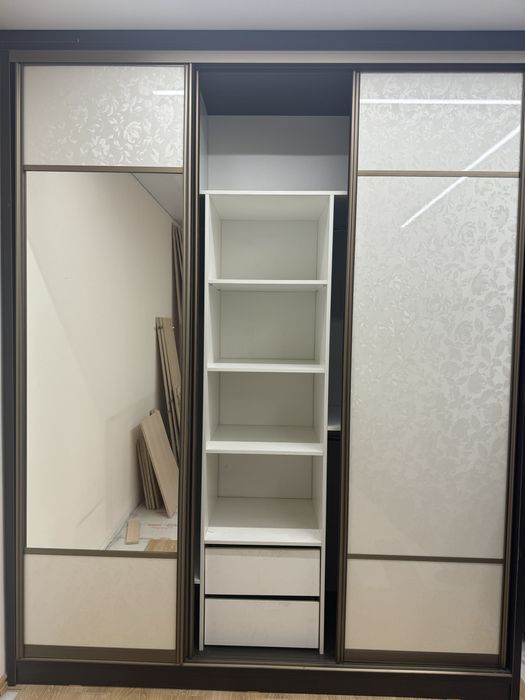 Продам шкаф-купе