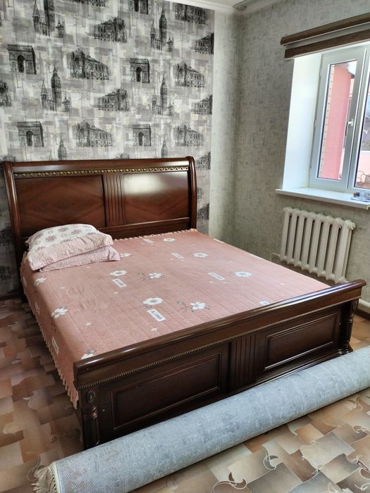 Спальныи гарнитур