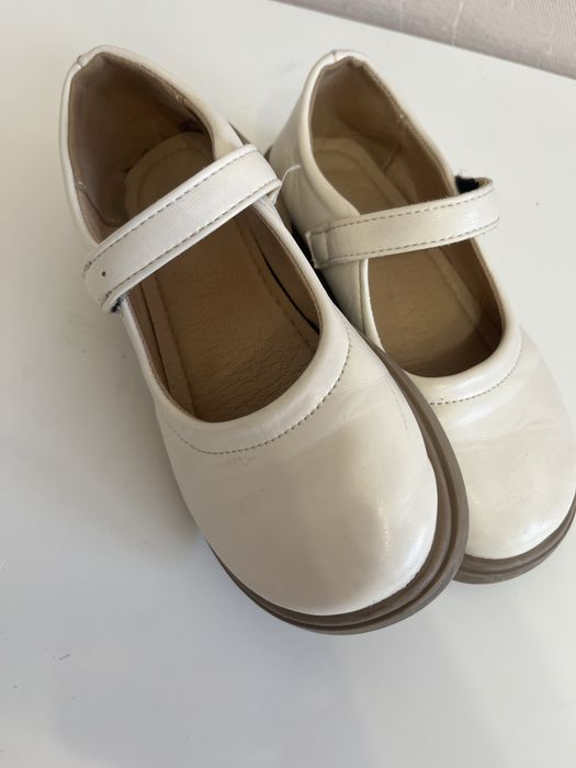 Обувь для девочки