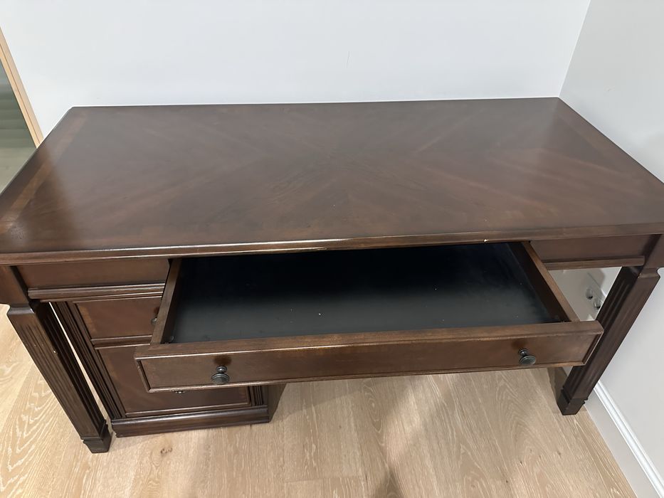 Vand Birou lemn masiv stare excelenta