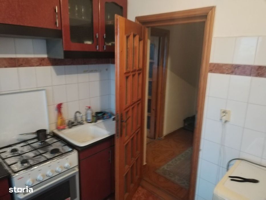 De vânzare apartament 1 camera Zona Rosiori