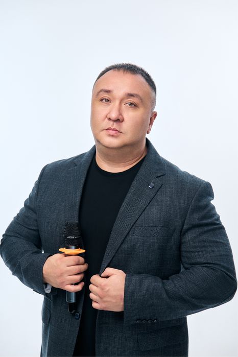 Тамада, ведущий Рустем