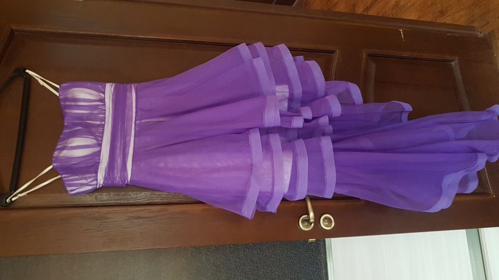 Продам фиолетовое платье