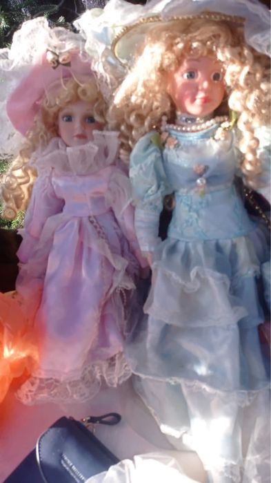 Куклы фарфоровые