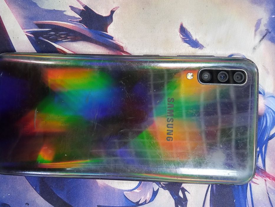 Самсунг а50. Память 64 гб