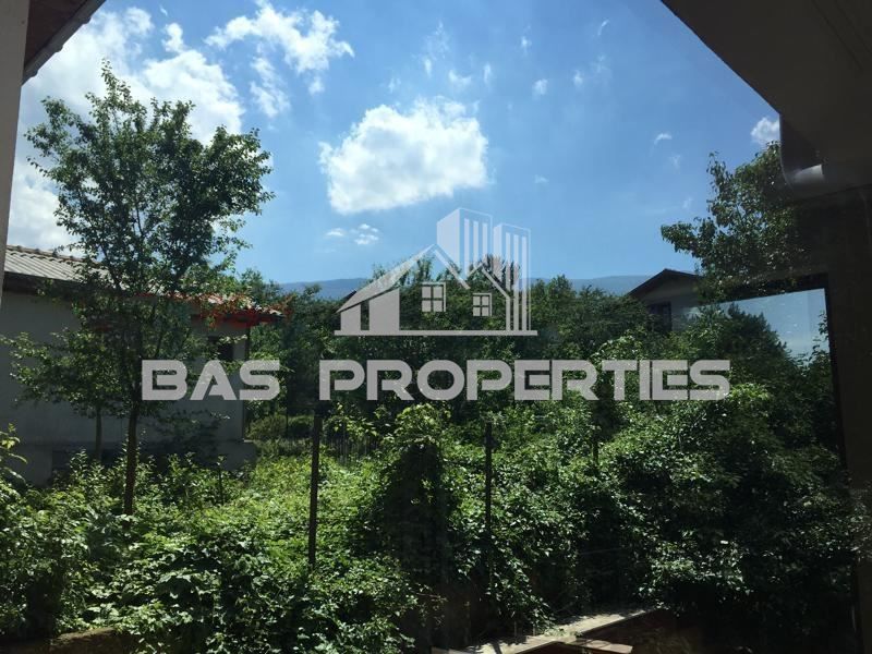 Дава се под наем Двустаен апартамент в София, Симеоново - 80 кв.м за 620 € - Снимка #2