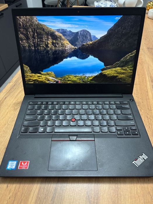 Продаю Lenovo ThinkPad ноутбук