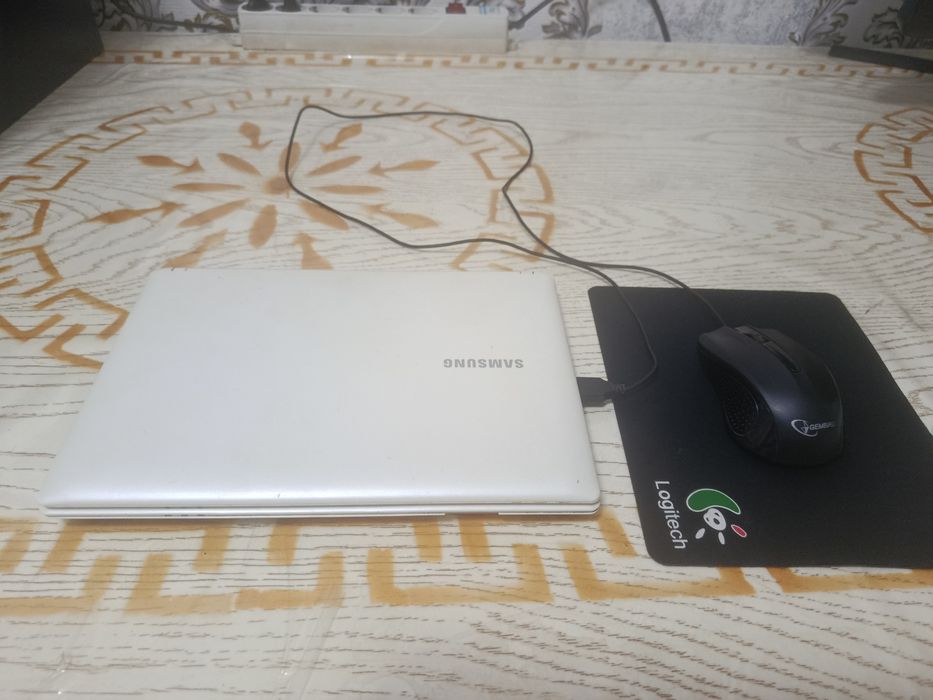 Netbuk Samsung yangiday kam ishlagan