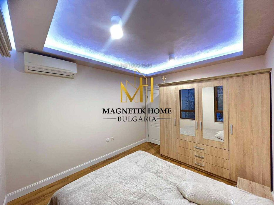 Дава се под наем Тристаен апартамент в Бургас, Център - 100 кв.м за 1224 € - Снимка #4