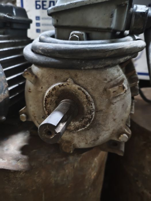 Продам электро моторы 3 фазные