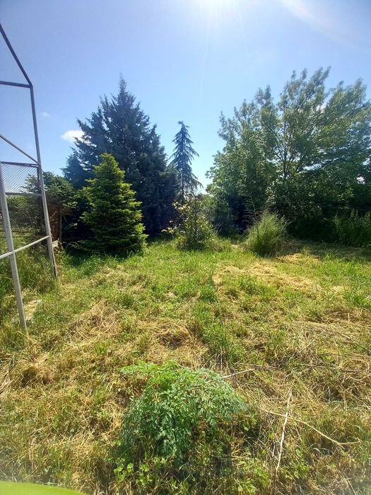 Продавам УПИ в Скутаре
