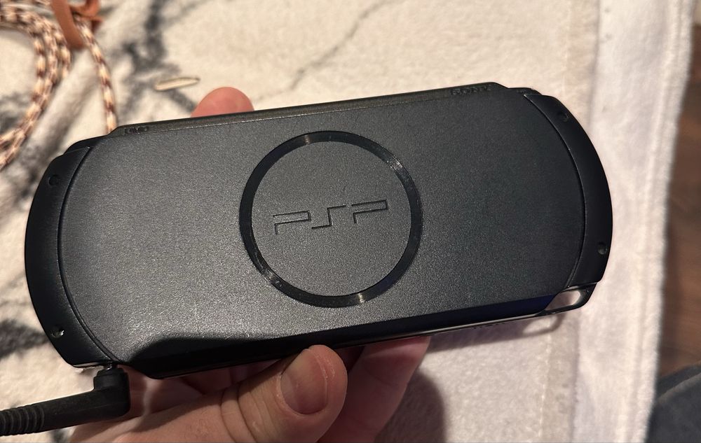 PSP street E1004