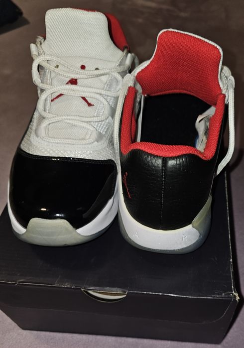 Air Jordan 11 low