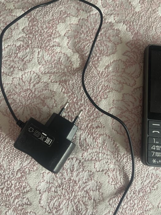 Кнопочный телефон teXet TM-D328, 2 SIM