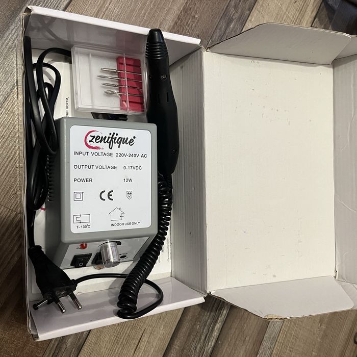 Pilă electrică / freză unghii 12W