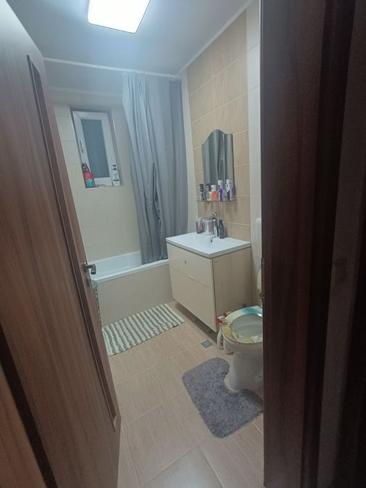 Se vinde apartament cu 3 camere in Selimbar zona Dracula — fotografia 3