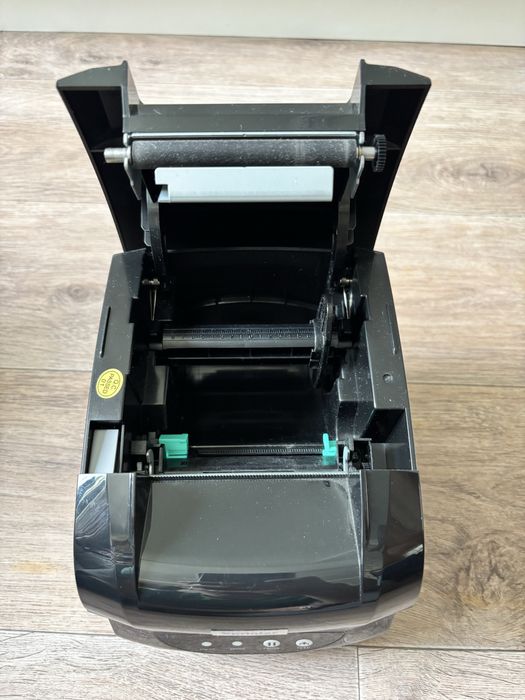 Термопринтер и запас бумаги