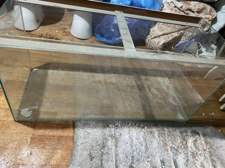 Продам аквариум 200 литров