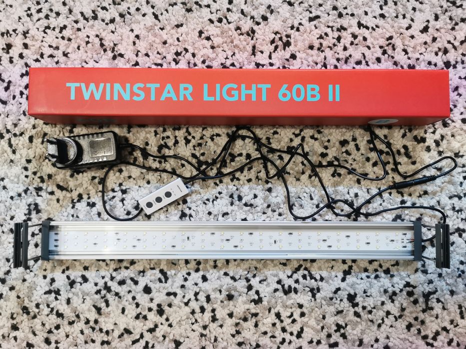 Lampa acvariu Twinstar 60B II