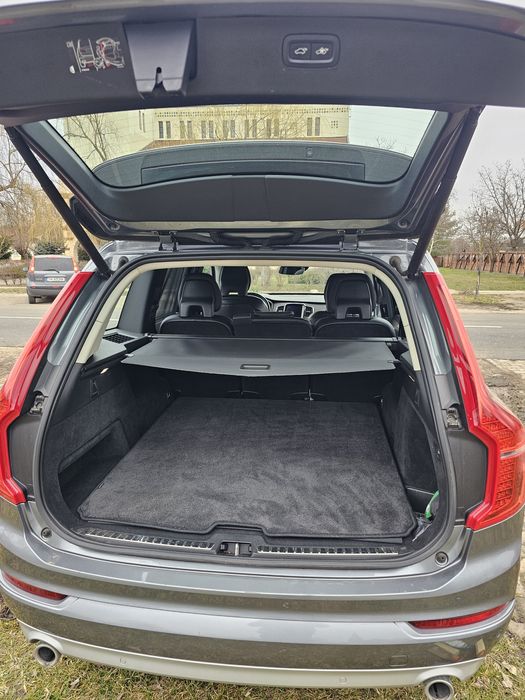 Volvo XC90 Momentum D5 AT8 AWD 2019 Diesel / Prim proprietar