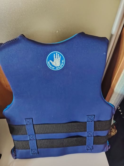 ION body glove 25/50 kg спасителна жилетка цената е различна за всяка жилетка
