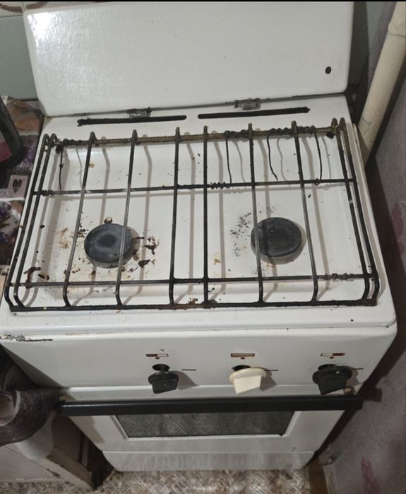 продам газ плиту