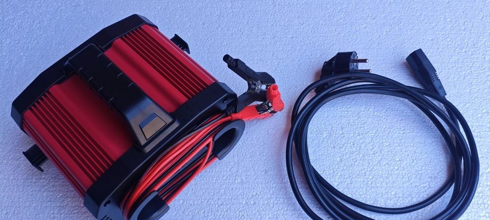 Incarcator / desulfator smart pentru acumulatori auto - NOU
