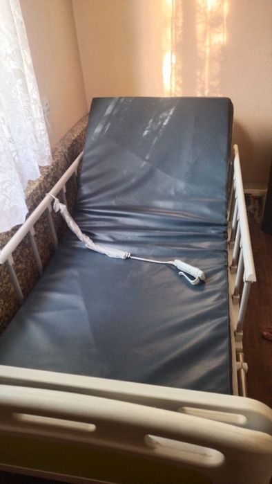 Кровать  медицинская трансформер